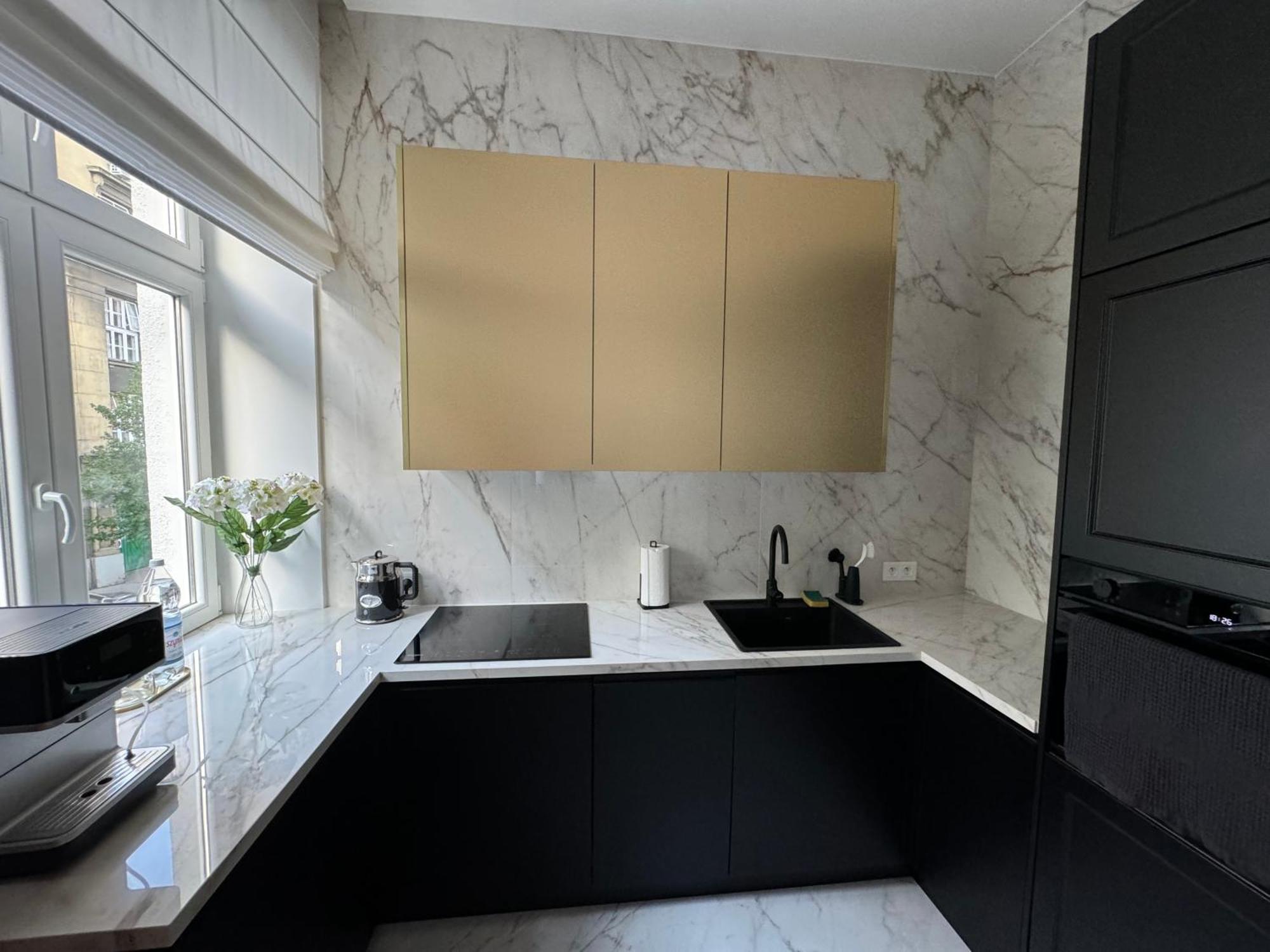 Apartament Premium In Parisian Style In The Heart Of Old